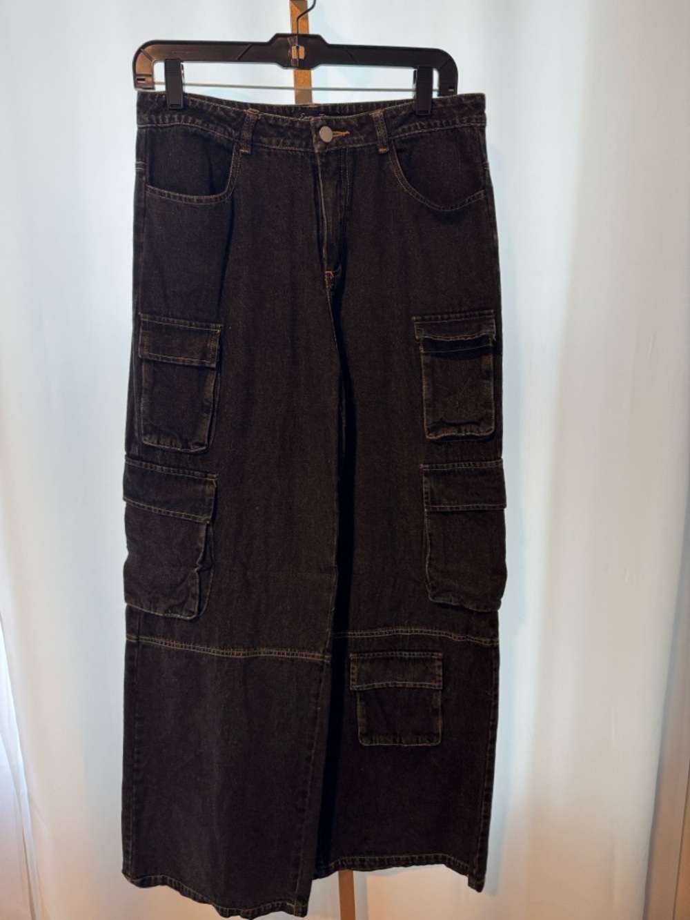 Emory Park - Antonella Wide Leg Cargo Jeans (Black)